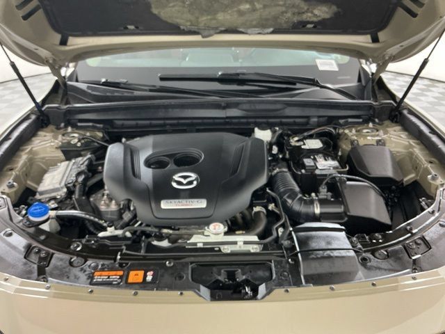 Used 2023 MAZDA CX-50 Meridian Edition w/ Apex Package AWD/4WD image 32