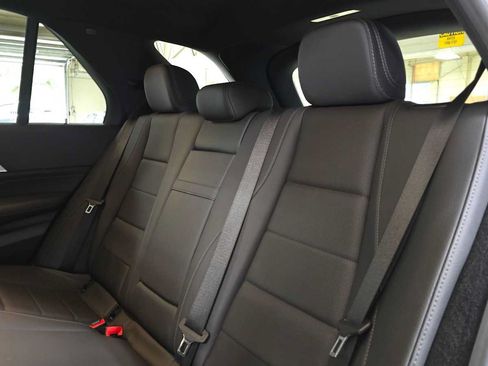 Certified 2024 Mercedes-Benz GLE 350 4MATIC image 17
