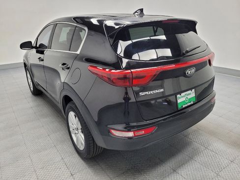 Used 2017 Kia Sportage LX AWD/4WD image 5