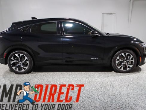 Used 2023 Ford Mustang Mach-E Premium RWD image 6