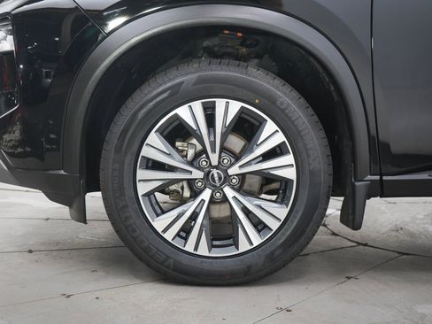 Used 2023 Nissan Rogue SV w/ SV Premium B Package AWD/4WD image 30