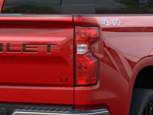 New 2026 Chevrolet Silverado 1500 LT w/ Safety Package AWD/4WD image 11