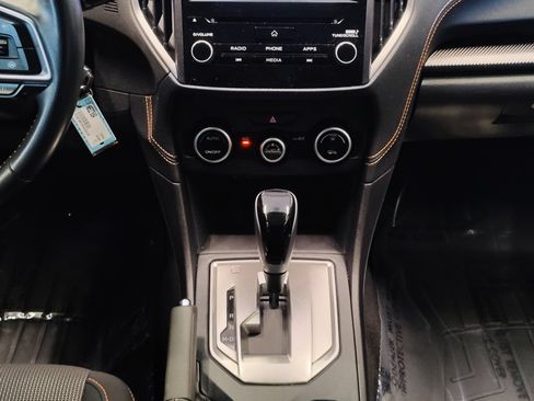 Used 2023 Subaru Crosstrek 2.0i Premium AWD/4WD image 19