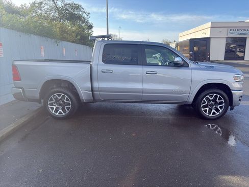 Used 2025 RAM 1500 Laramie image 21