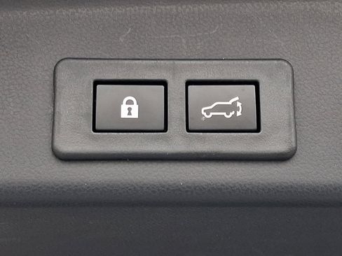 Certified 2023 Subaru Ascent Premium w/ Convenience Package image 29