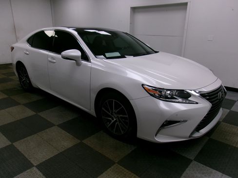 Used 2018 Lexus ES 350 4D Sedan image 13