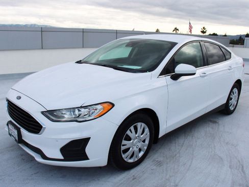 Used 2020 Ford Fusion S image 6