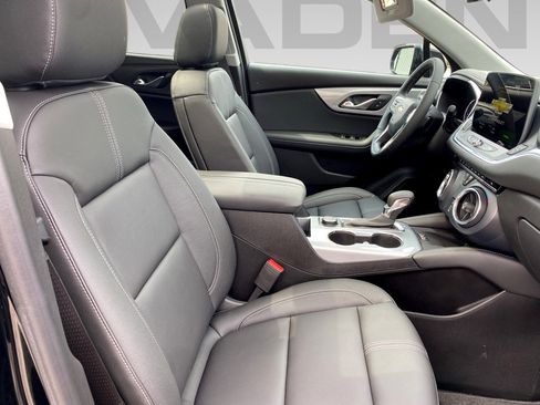 New 2024 Chevrolet Blazer LT w/ Sound & Technology Package image 25