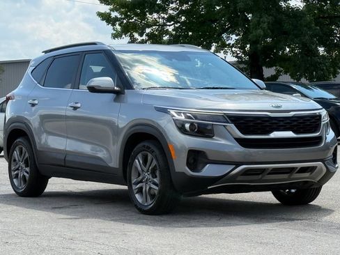 Used 2021 Kia Seltos S FWD image 8