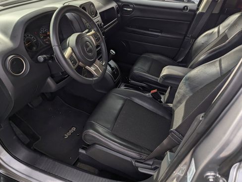 Used 2016 Jeep Patriot 75th Anniversary w/ Power Value Group image 9