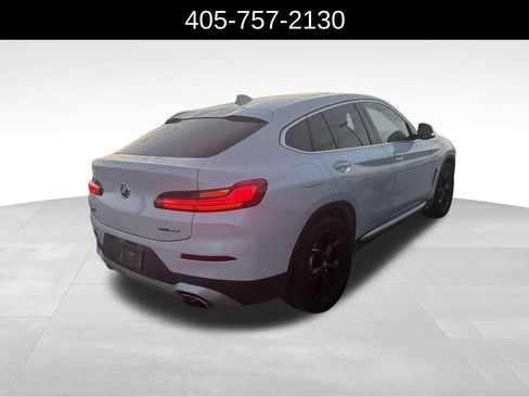 Used 2022 BMW X4 xDrive30i w/ Convenience Package AWD/4WD image 3