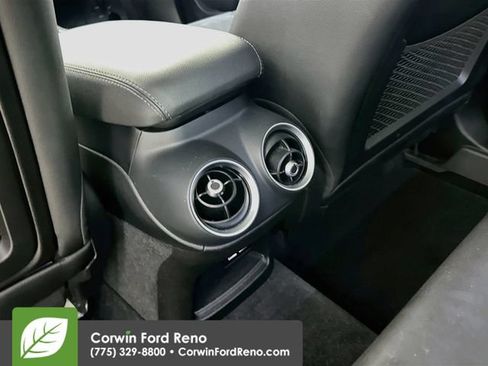 Used 2020 Alfa Romeo Stelvio Ti AWD/4WD image 29