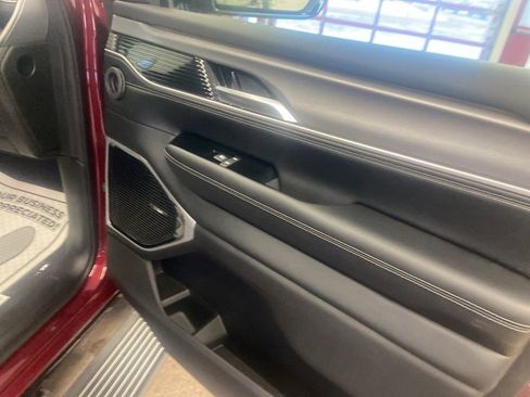 New 2026 Jeep Grand Wagoneer L Limited image 40