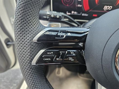 Certified 2025 Mercedes-Benz GLC 300 4MATIC image 18