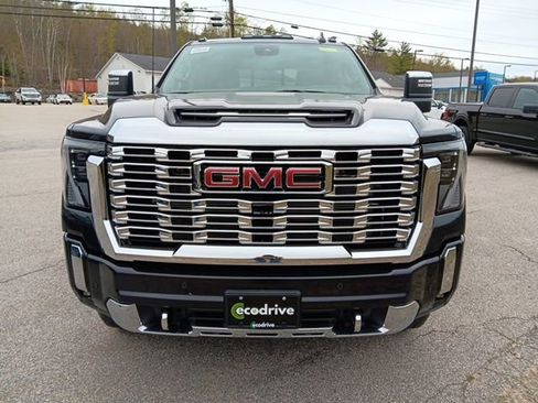 New 2026 GMC Sierra 3500 Denali w/ Denali Reserve Package AWD/4WD image 1