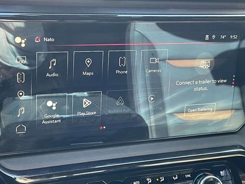 Used 2024 GMC Sierra 2500 AT4 w/ AT4 Premium Plus Package image 25