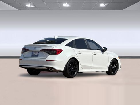 Used 2024 Honda Civic Sport image 8