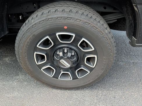 Used 2024 Ford F250 Platinum AWD/4WD image 6