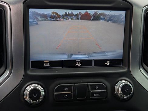 Used 2021 GMC Sierra 1500 SLT image 21