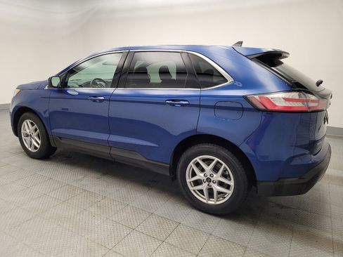 Used 2023 Ford Edge SEL image 3