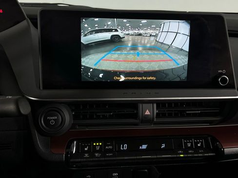 Used 2024 Toyota Prius Prime Premium image 24