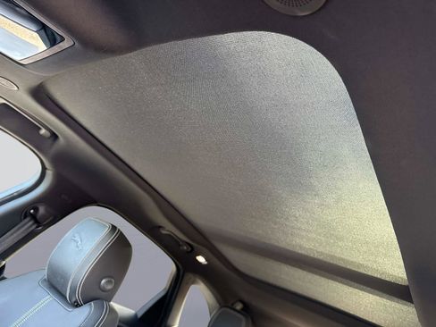 Used 2024 Jaguar F-PACE R-Dynamic S image 35