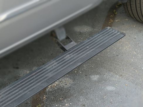 Used 2025 RAM 1500 Tungsten AWD/4WD image 9