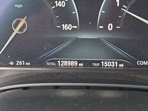 Used 2017 BMW 540i xDrive AWD/4WD image 9
