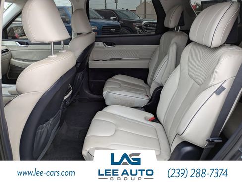 Used 2023 Hyundai Palisade Calligraphy AWD/4WD image 13