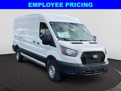 New 2026 Ford Transit 250 148 Medium Roof w/ Load Area Protection Package RWD image 7