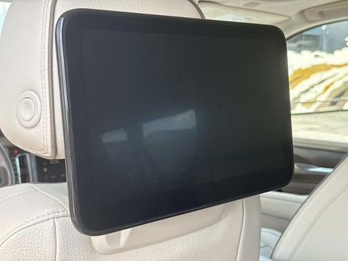 Used 2024 GMC Yukon XL Denali w/ Advanced Technology Package AWD/4WD image 19