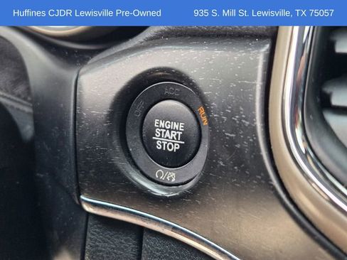 Used 2017 Jeep Grand Cherokee Limited image 23