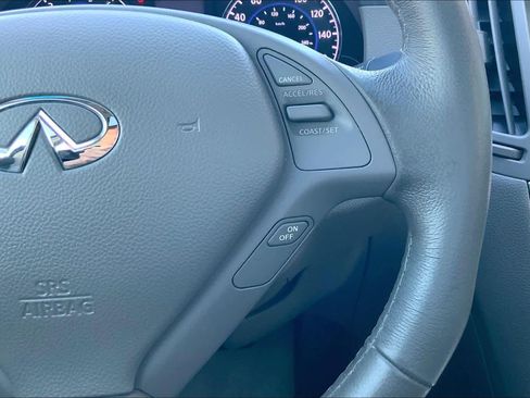 Used 2012 INFINITI G37 Journey w/ Premium Pkg image 21