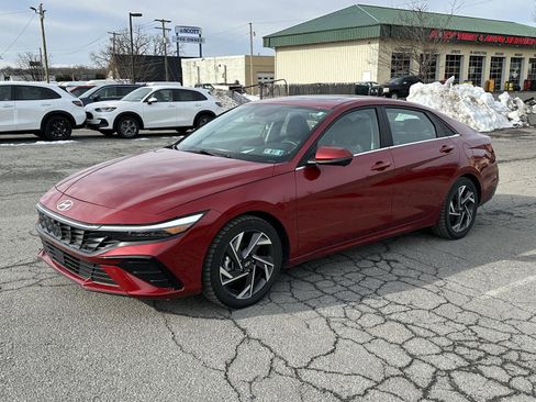 Certified 2024 Hyundai Elantra Limited image 4