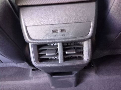 New 2026 Chevrolet Equinox LT w/ Convenience Package II image 25