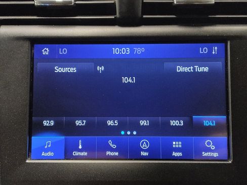 Used 2020 Ford Fusion SE w/ Equipment Group 151A FWD image 25