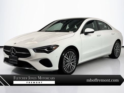 Used 2025 Mercedes-Benz CLA 250 image 1