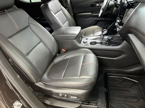 Certified 2022 Chevrolet Traverse RS w/ LPO, Floor Liner Package image 37