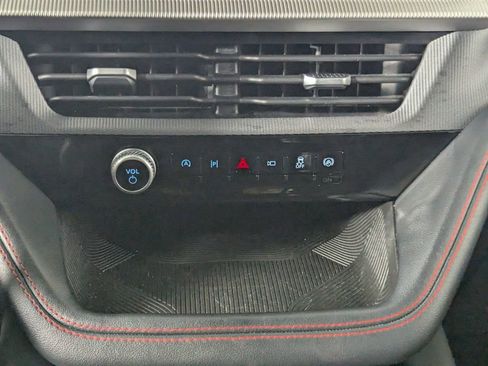 Used 2025 Ford Explorer ST-Line w/ ST-Line Street Pack image 22