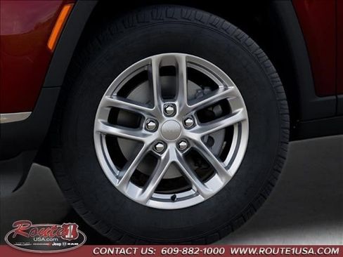 New 2026 Jeep Grand Cherokee L Laredo AWD/4WD image 9