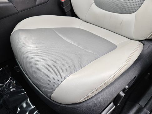 Used 2021 Toyota RAV4 Limited w/ Limited Grade Weather Package image 8