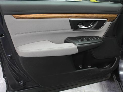 Used 2017 Honda CR-V EX image 19