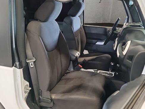 Used 2017 Jeep Wrangler Sport w/ Quick Order Package 24S image 30