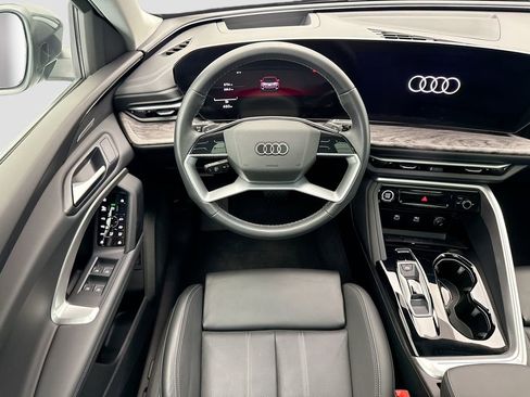 Certified 2025 Audi Q5 Premium Plus w/ Premium Plus image 10