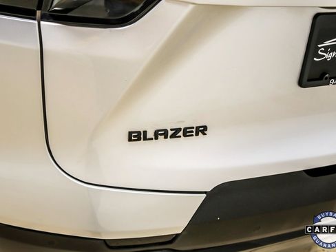 Used 2021 Chevrolet Blazer LT image 6