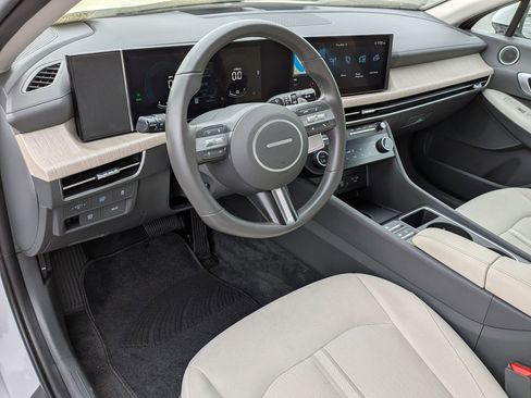 Used 2025 Hyundai Sonata SEL image 16