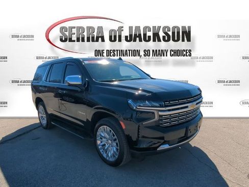 Used 2023 Chevrolet Tahoe Premier image 2