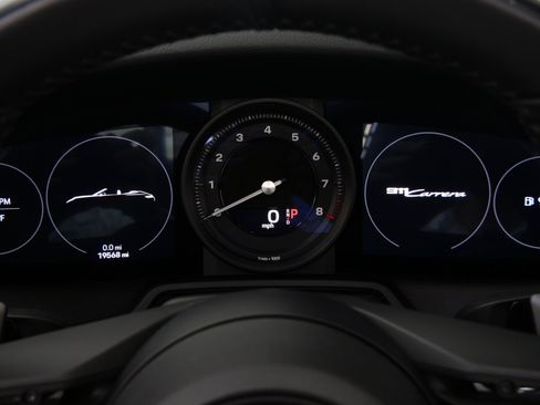Used 2020 Porsche 911 Carrera image 21