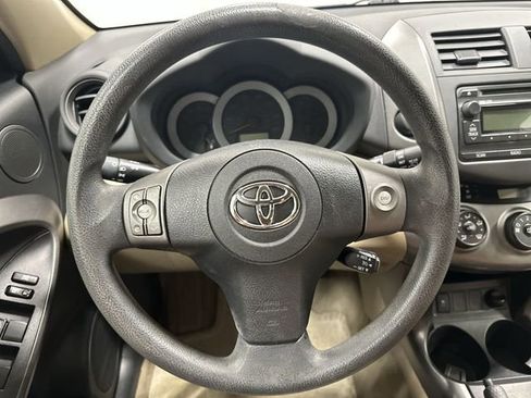 Used 2012 Toyota RAV4 FWD w/ Value Pkg image 17