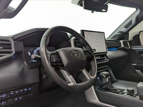 Used 2023 Toyota Sequoia Platinum image 24